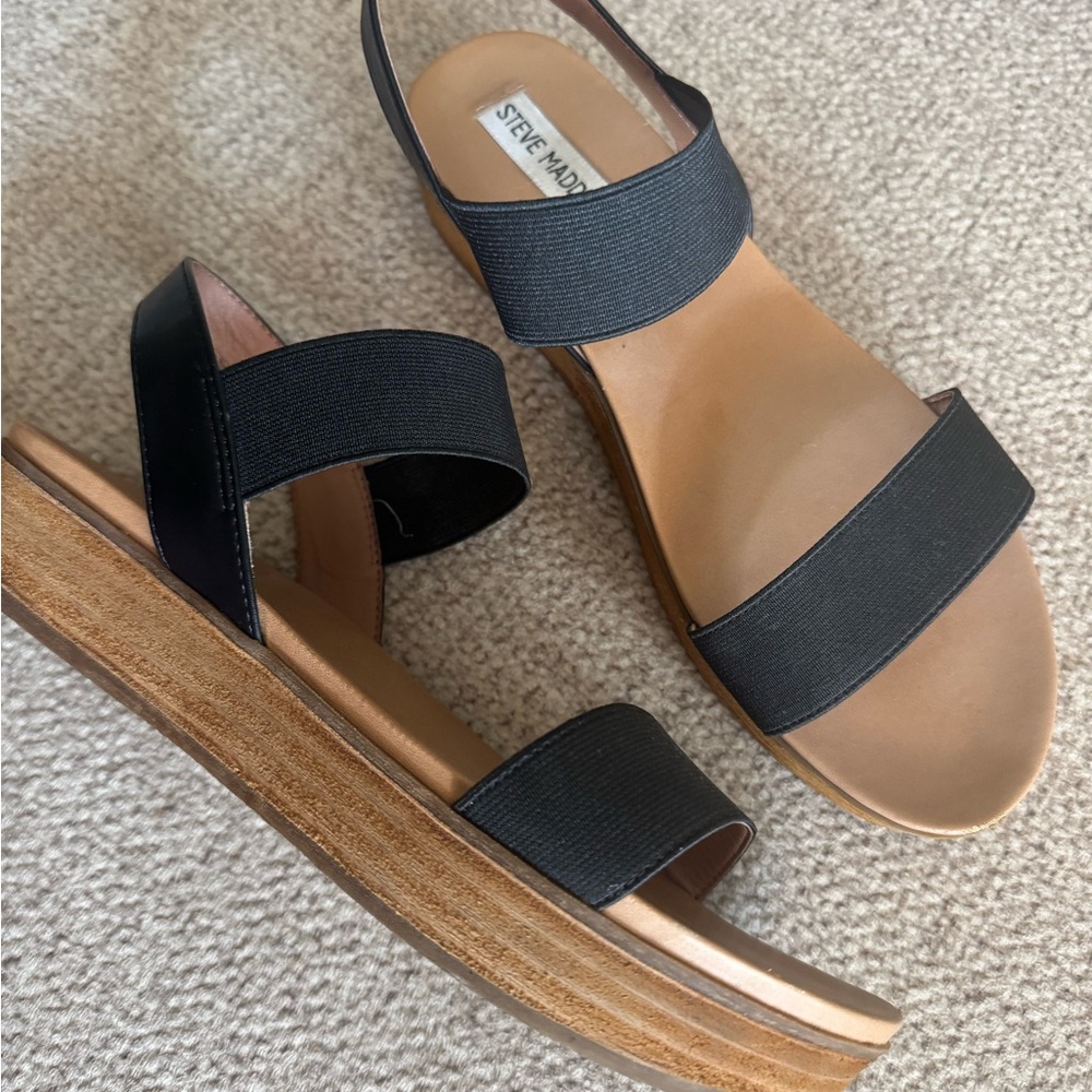 Steve Madden Black and Tan Women's Sandals